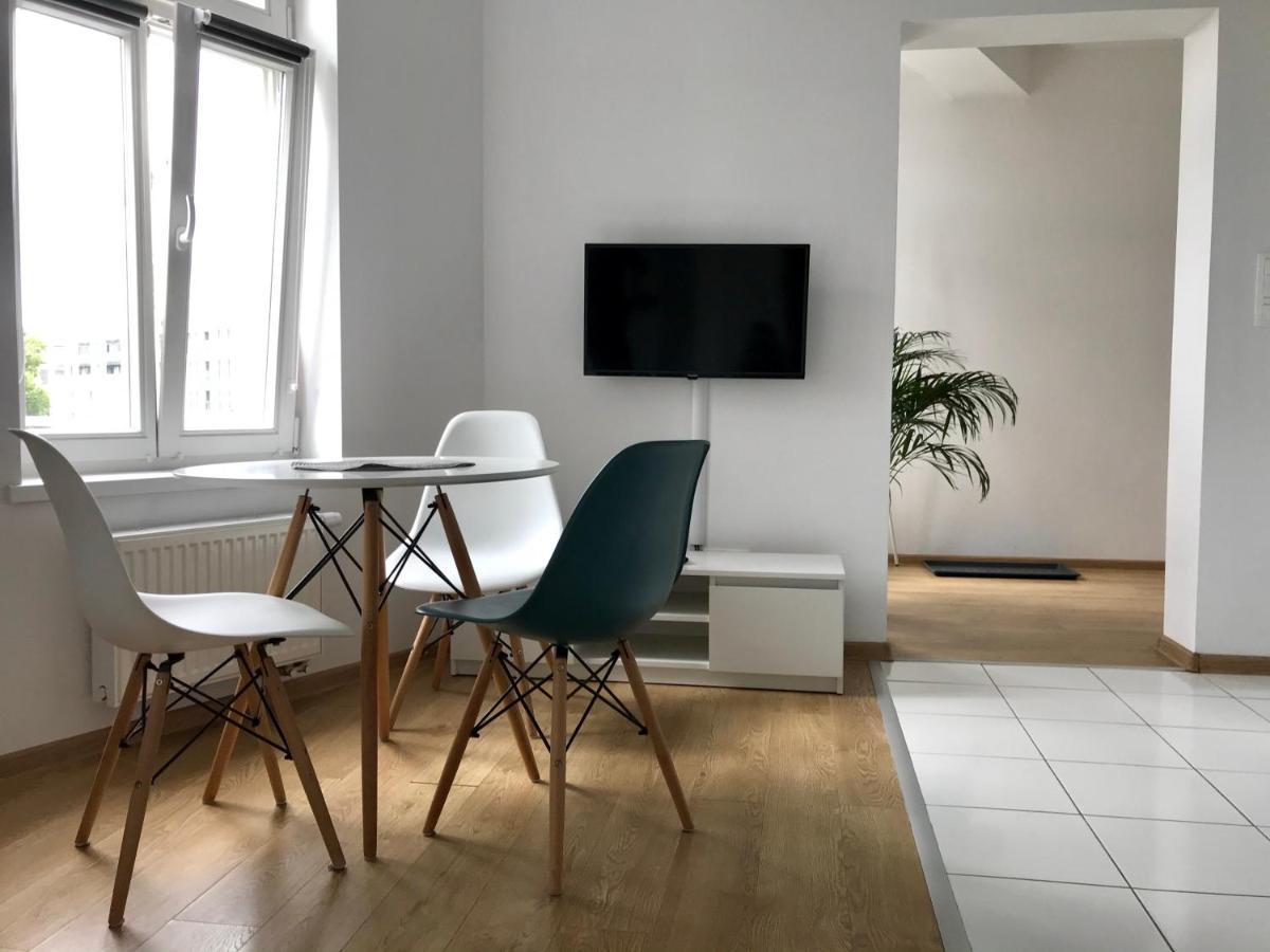 Poznan Rents - Apartamenty Stare Miasto Parking Gratis Exterior photo